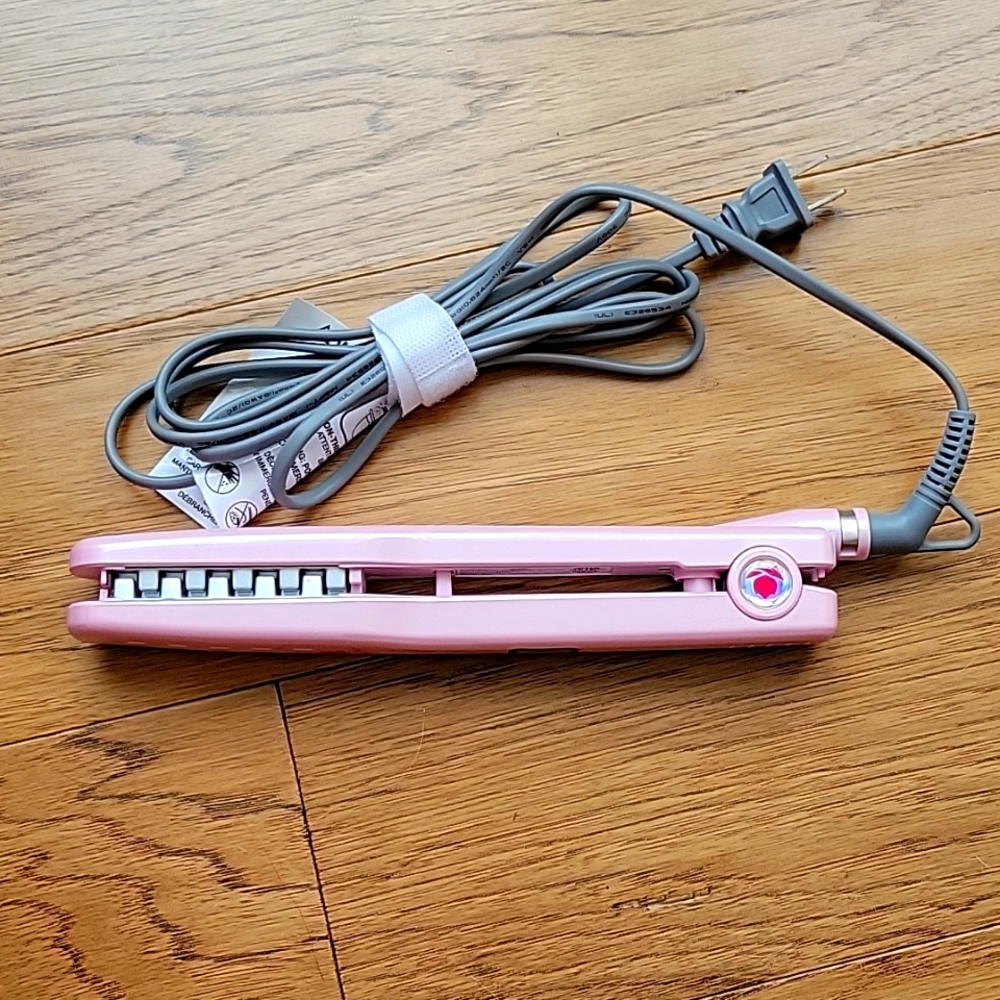 Voloom Petite Volumizing Ceramic Hair Iron